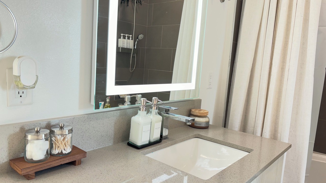Photo of Bathroom in Midtown