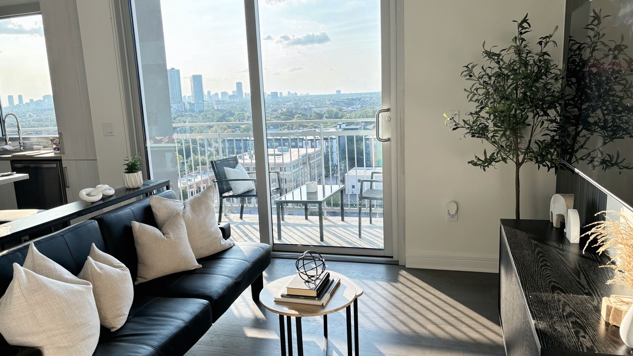 Photo of Bedroom in Midtown