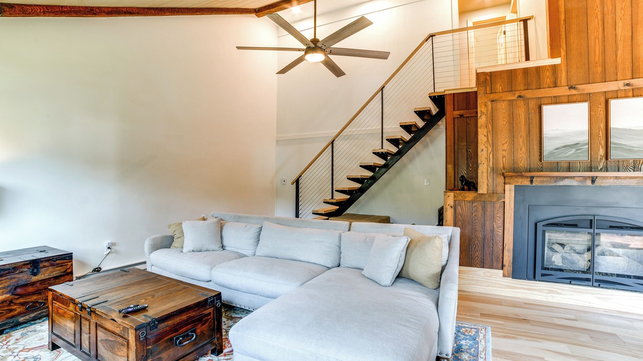 Photo of Bedroom in Blodgett Mills