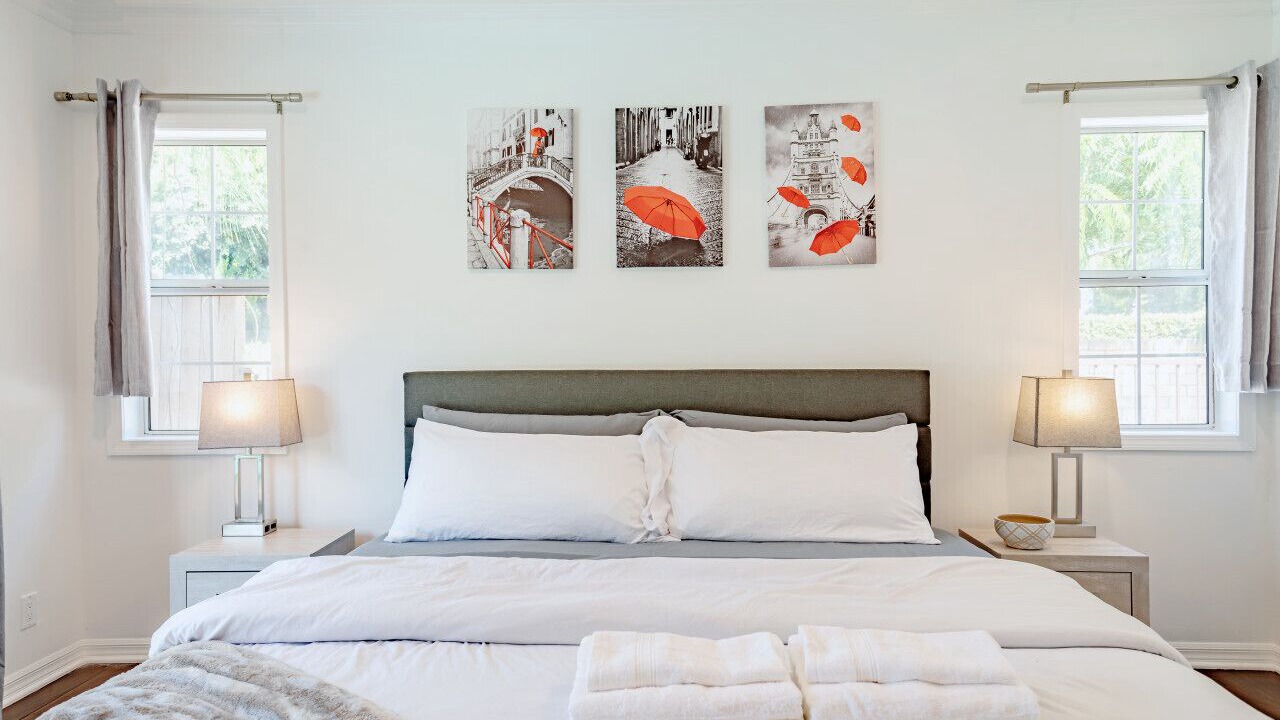 Photo of Bedroom in Sherman Oaks