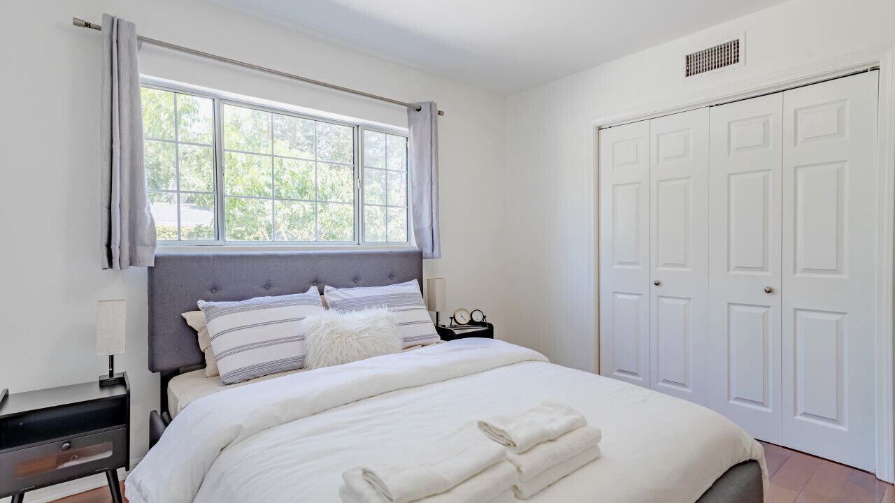 Photo of Bedroom in Sherman Oaks