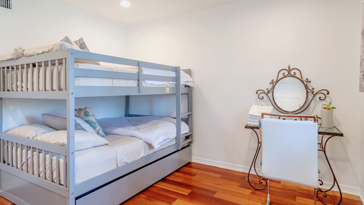 Photo of Bedroom in Sherman Oaks