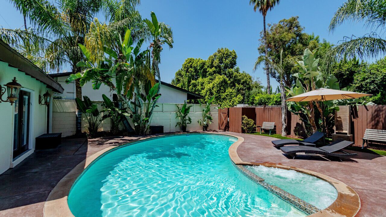 Photo of Outdoor in Sherman Oaks