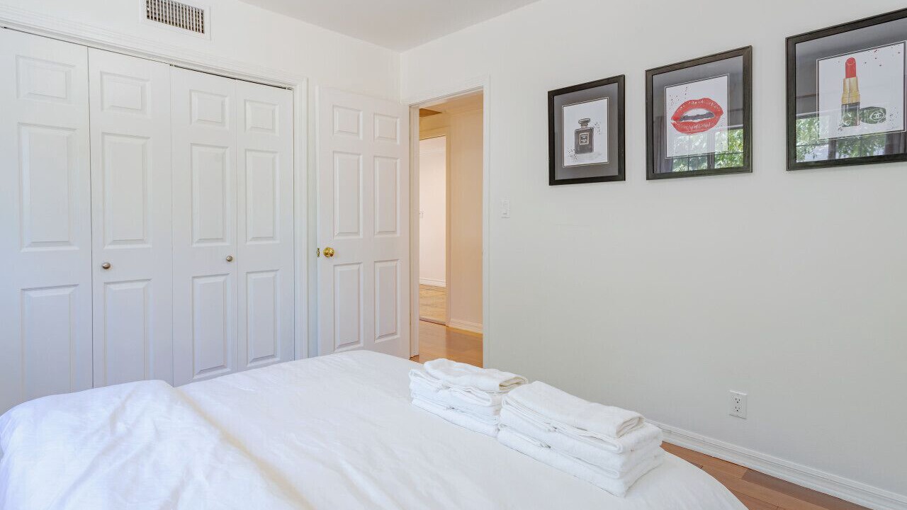Photo of Bedroom in Sherman Oaks