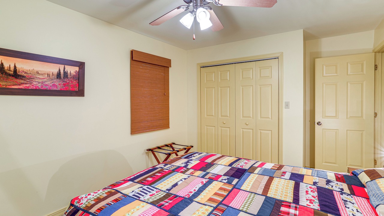 Photo of Bedroom in Mammoth Spring