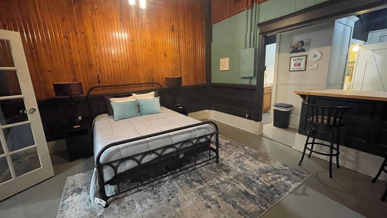 Photo of Bedroom in Van Buren