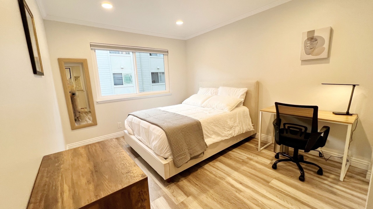 Photo of Bedroom in Snail