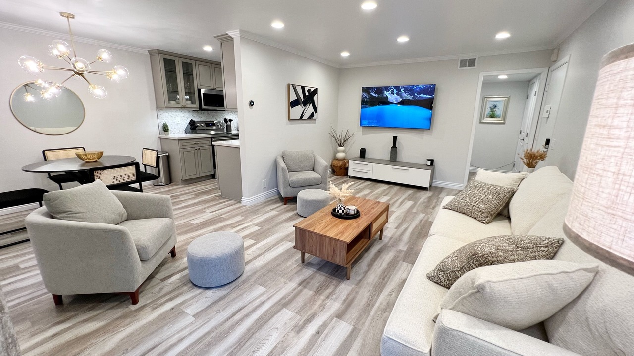 Photo of Livingroom in Snail