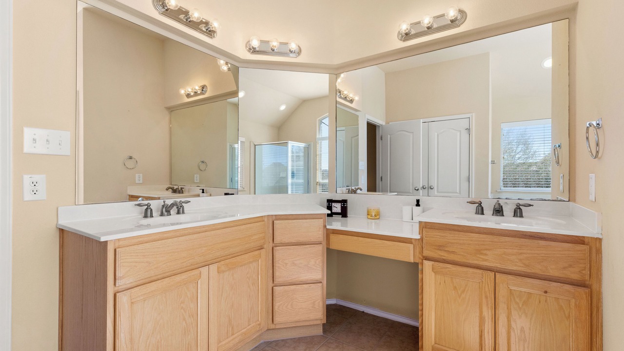Photo of Bathroom in Scenic Oaks