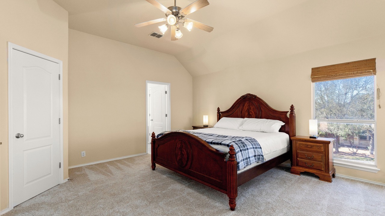 Photo of Bedroom in Scenic Oaks
