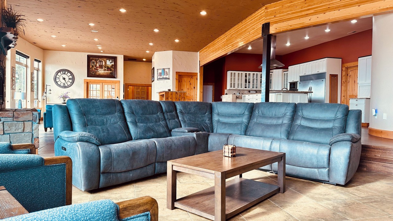 Photo of Livingroom in Chelan