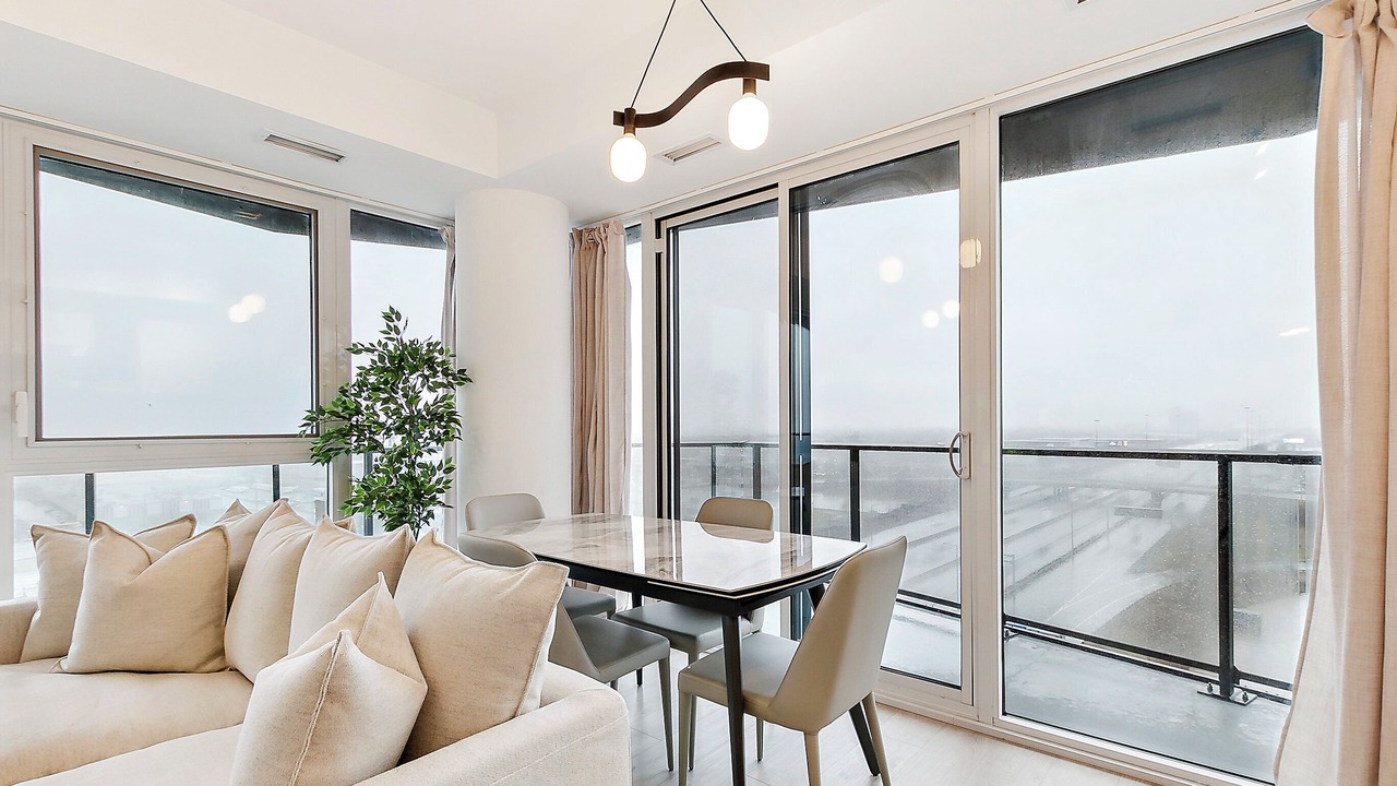 Photo of Livingroom in The Queensway