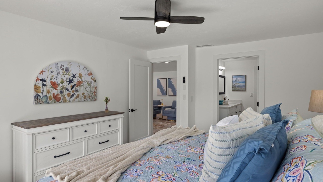 Photo of Bedroom in Shell Harbor