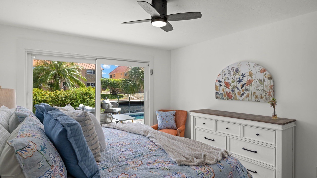 Photo of Bedroom in Shell Harbor
