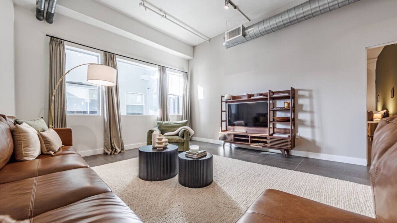 Photo of Livingroom in Downtown Los Angeles