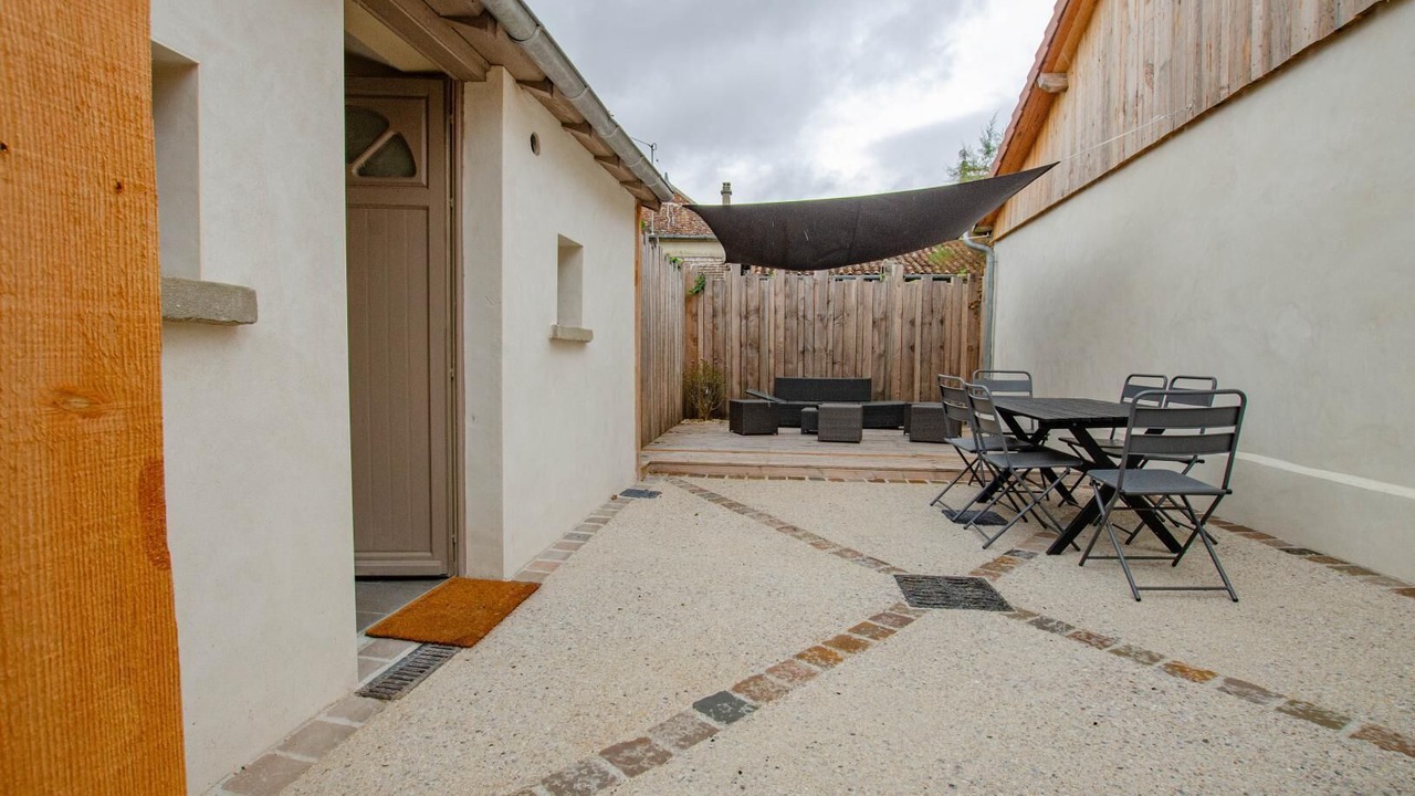 Photo of Outdoor in Lesmont