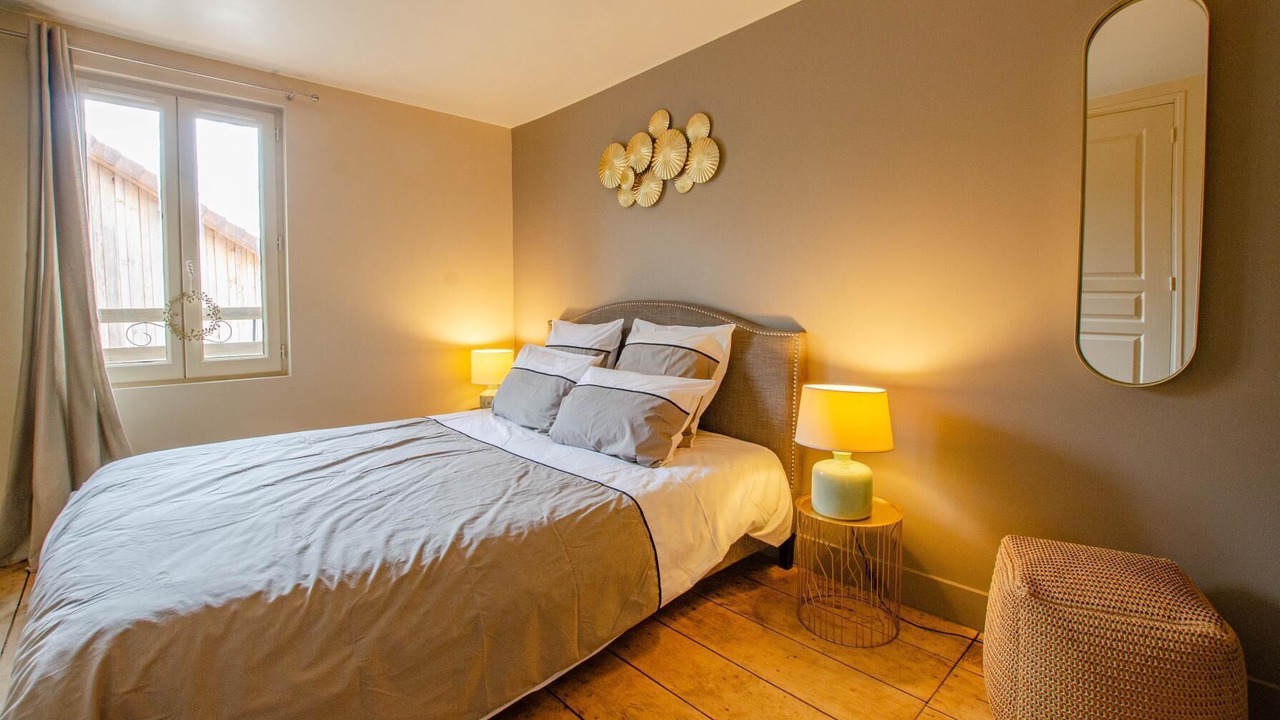 Photo of Bedroom in Lesmont