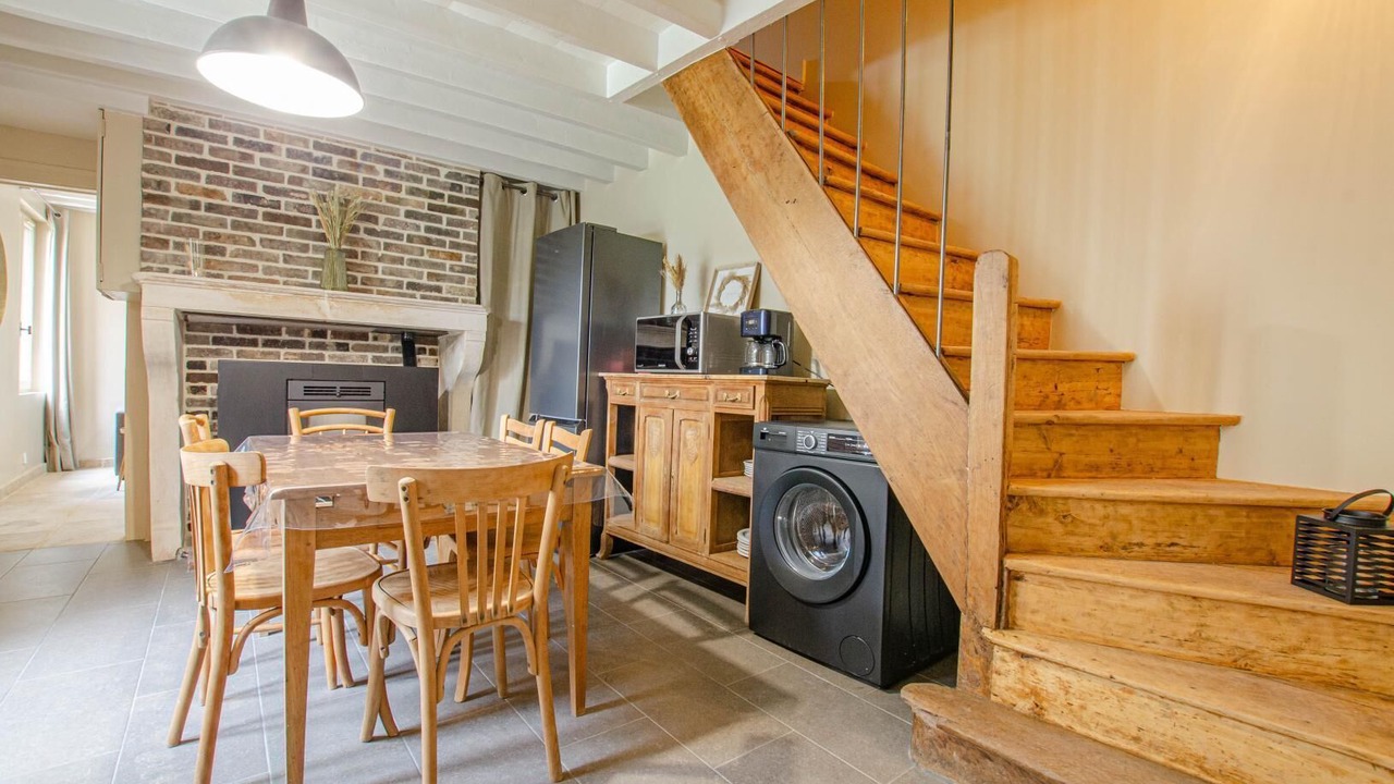 Photo of Others in Lesmont