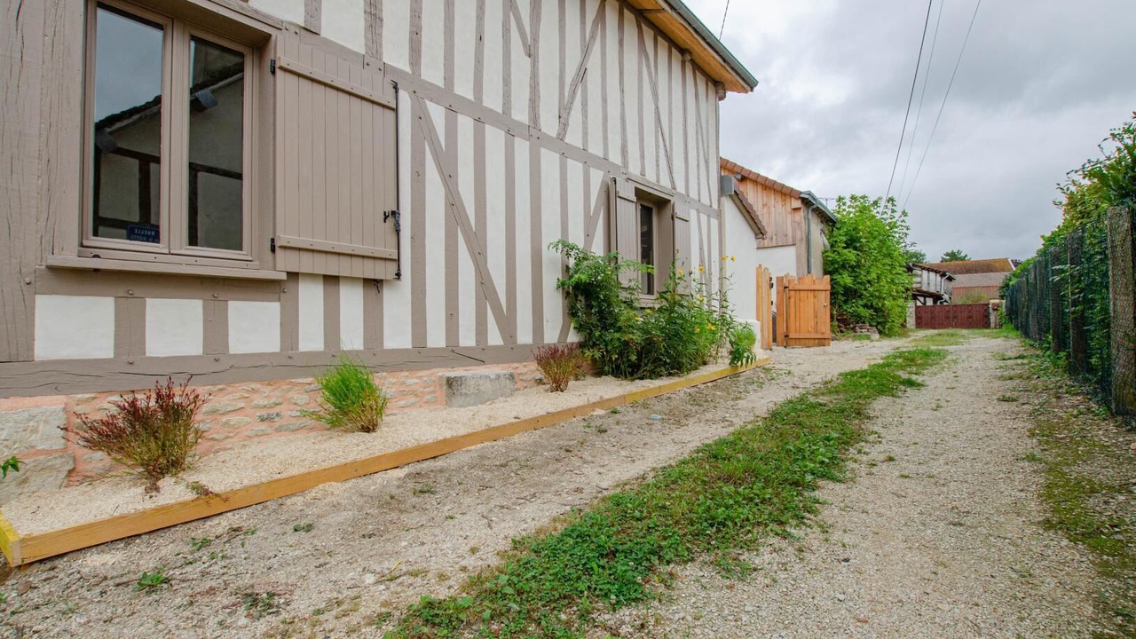 Photo of Outdoor in Lesmont