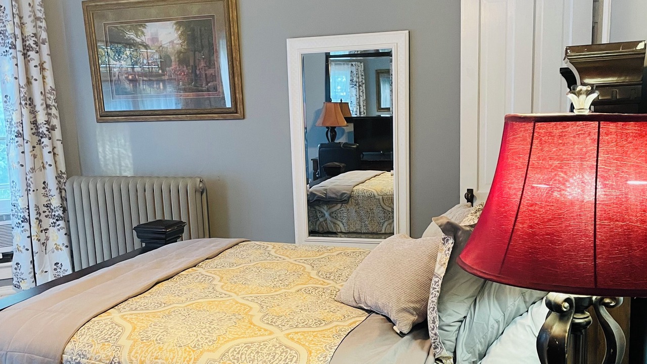 Photo of Bedroom in Storm Lake