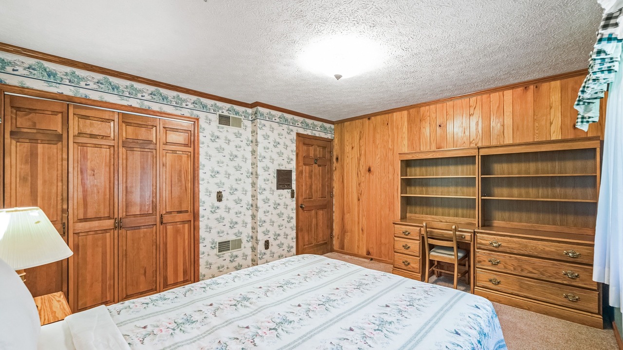Photo of Others in Cabins
