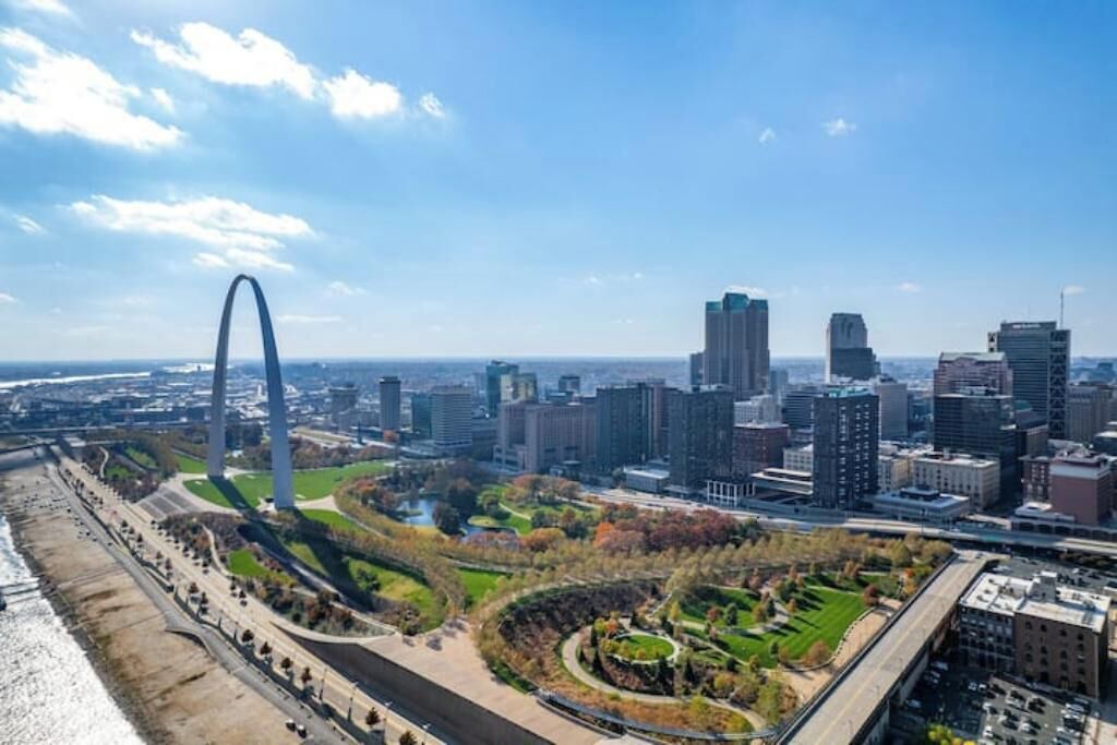 Photo of Others in Downtown St. Louis