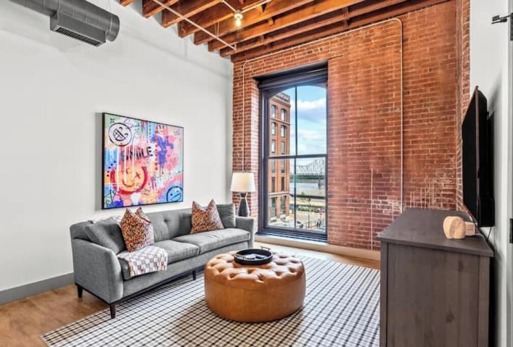 Photo of Livingroom in Downtown St. Louis