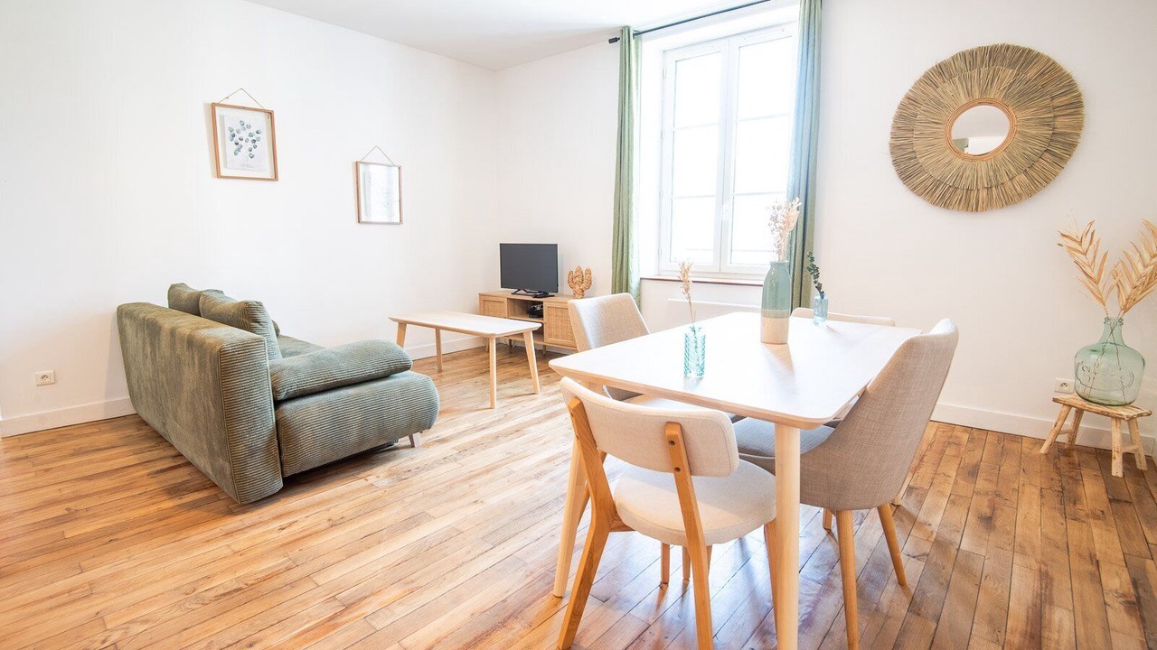 Photo of Others in Francueil