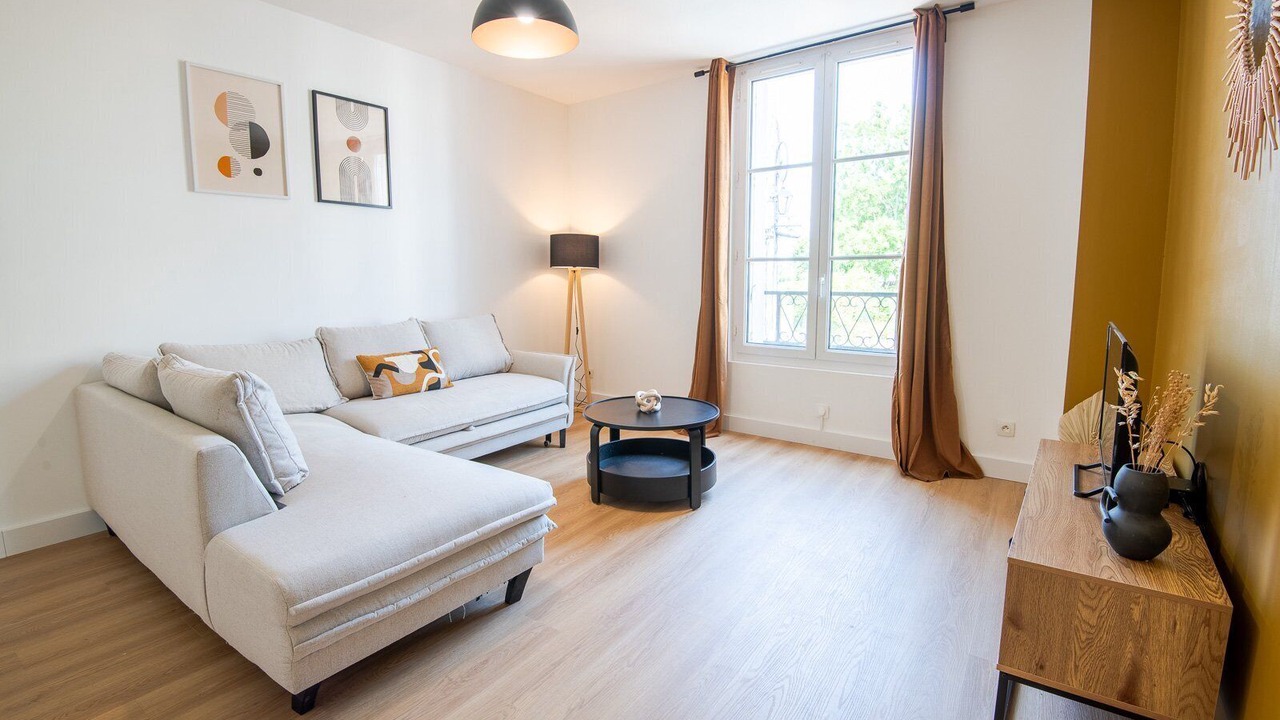 Photo of Livingroom in Francueil