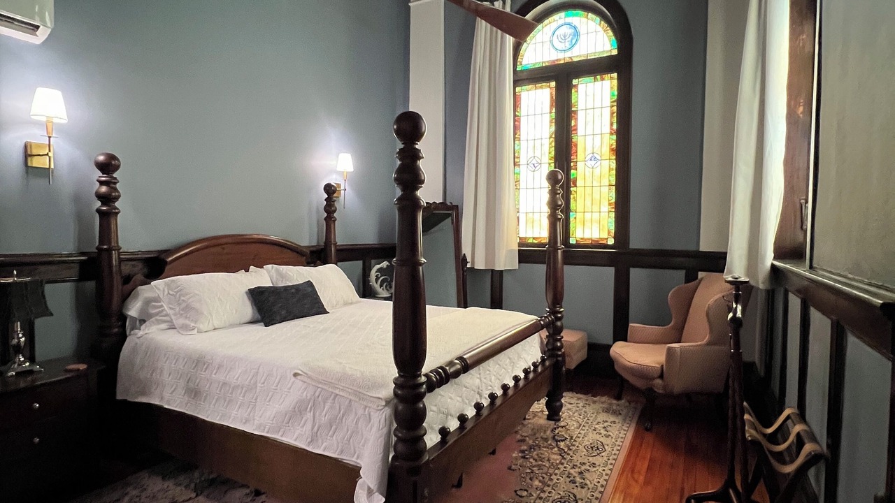 Photo of Bedroom in Bainbridge