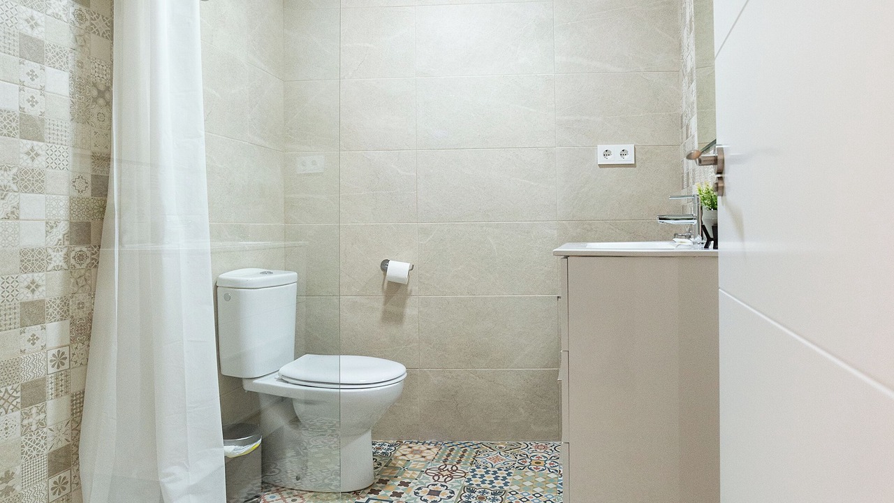 Photo of Bathroom in Jewish Quarter