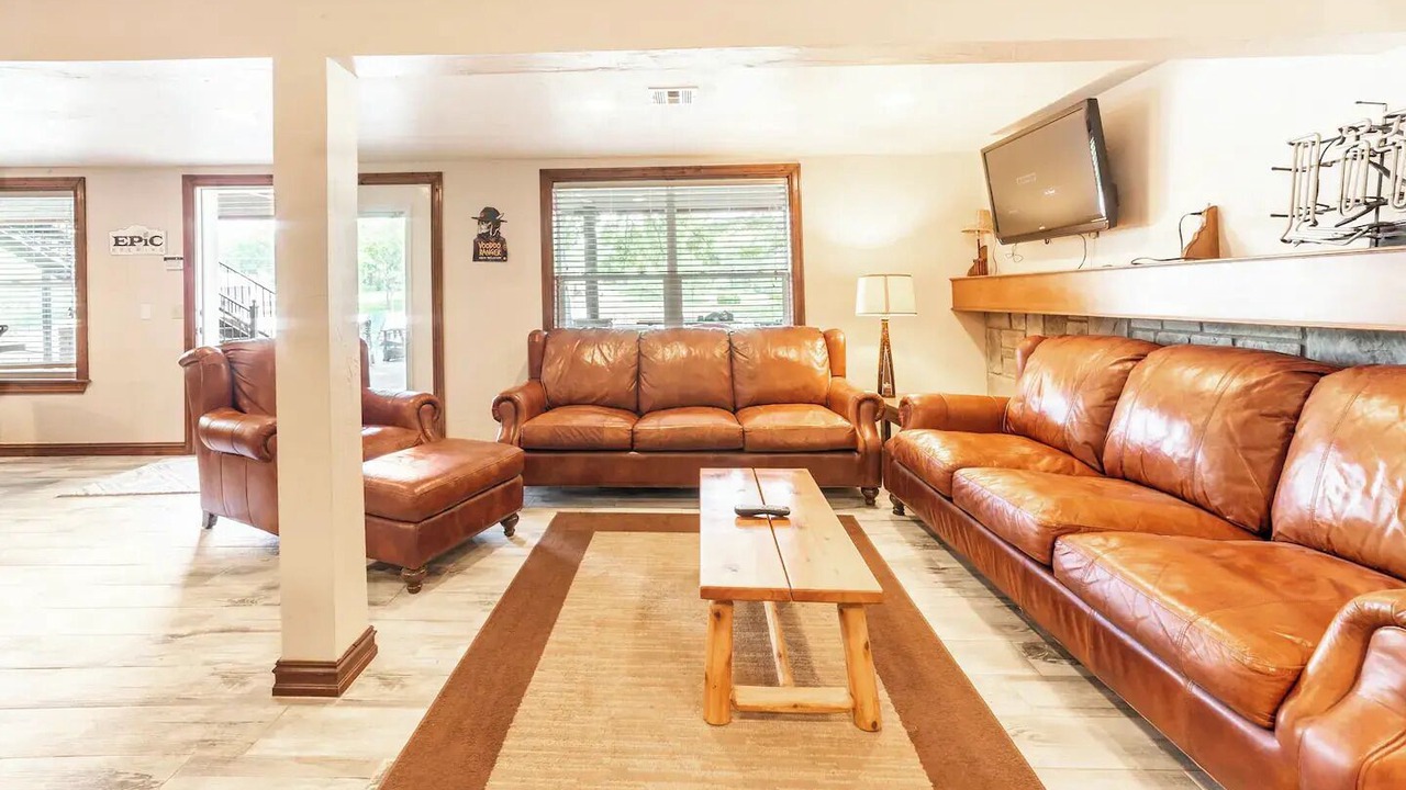 Photo of Livingroom in Vinita