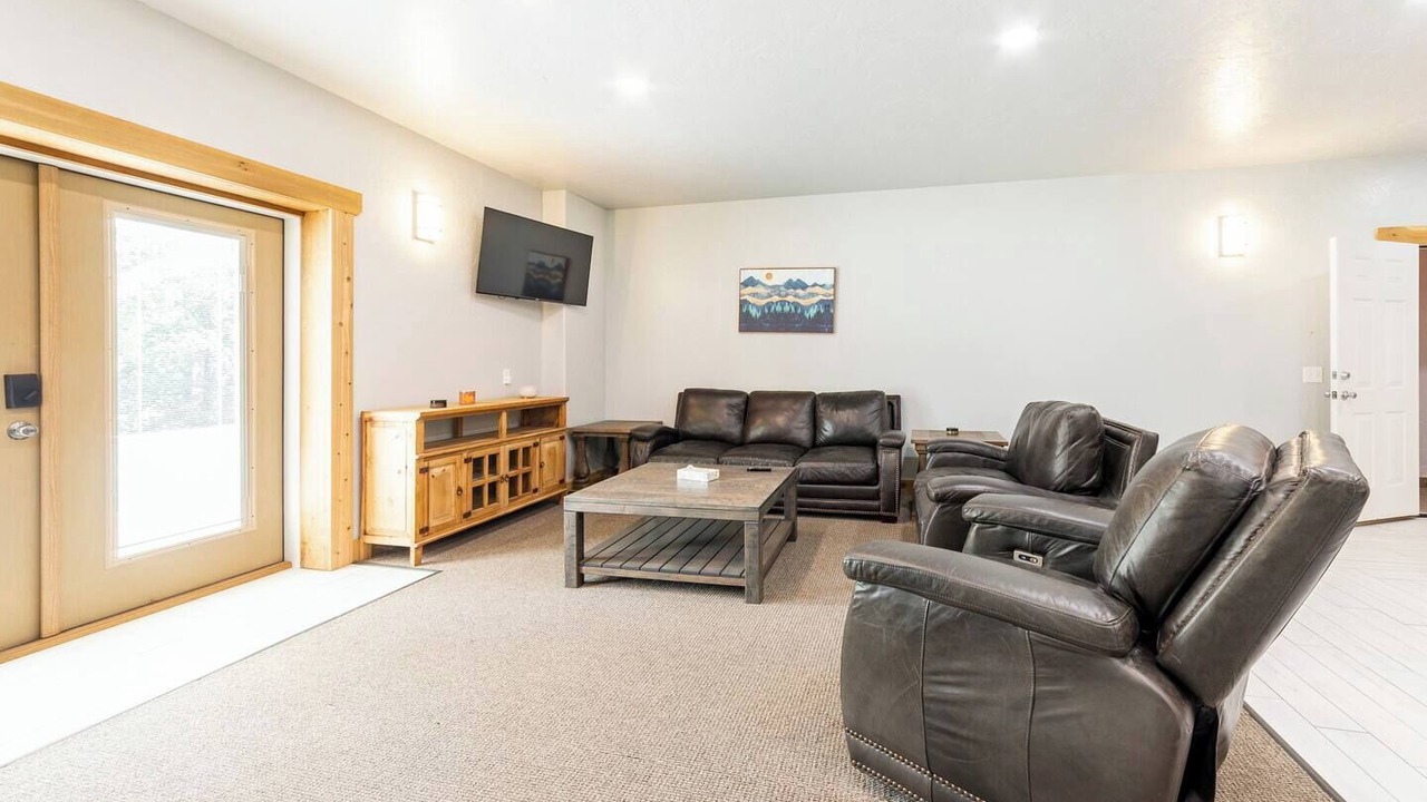 Photo of Livingroom in Vinita