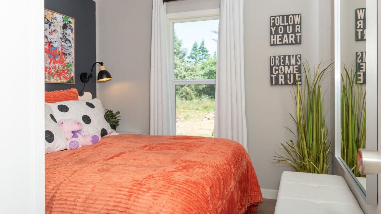 Photo of Bedroom in Grayland