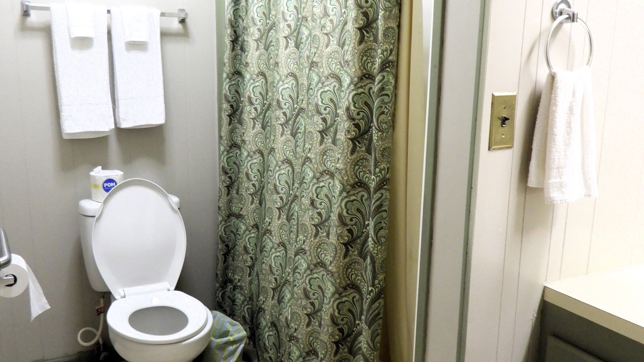 Photo of Bathroom in Royal