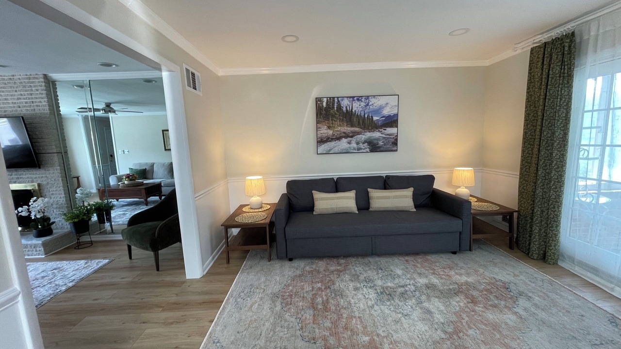 Photo of Livingroom in Nottingham