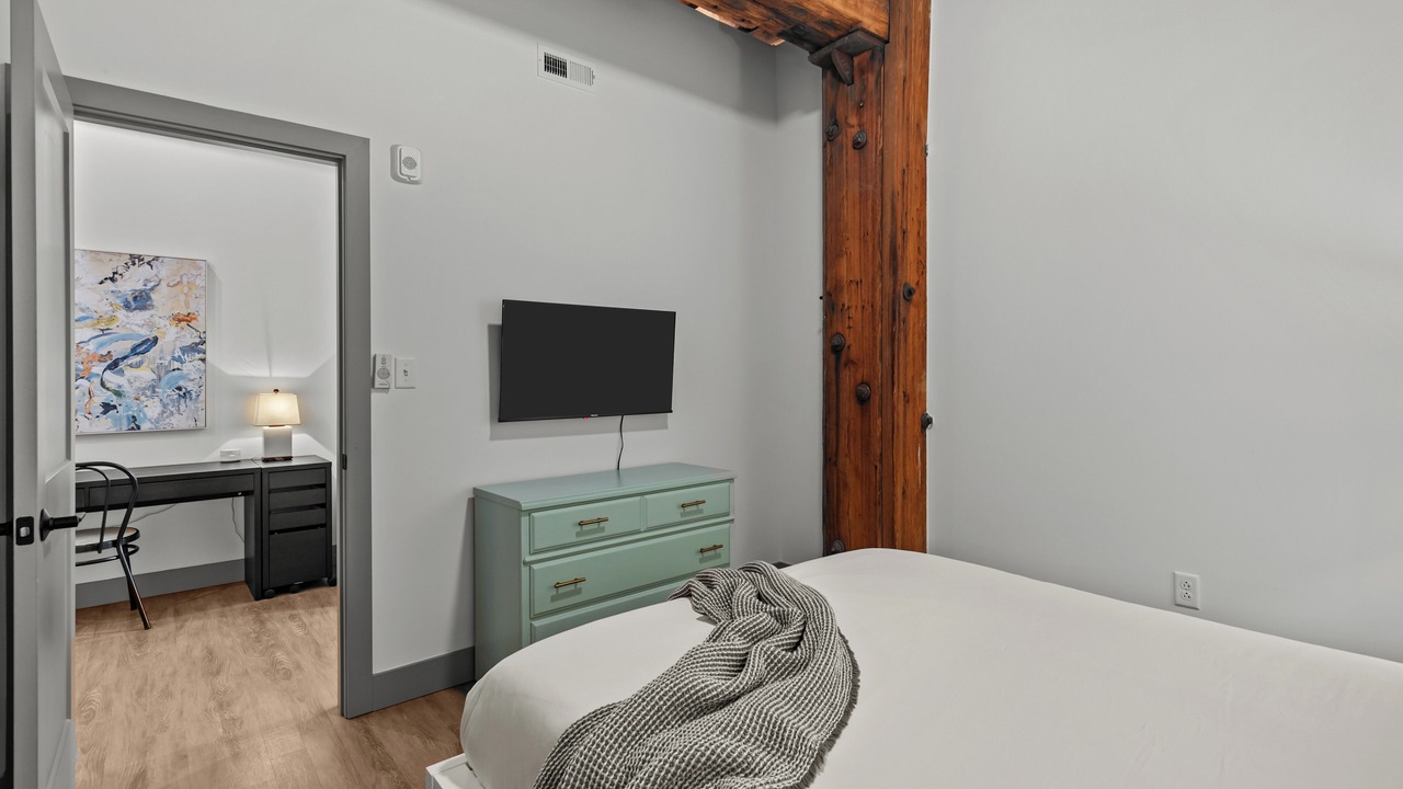 Photo of Bedroom in Downtown St. Louis