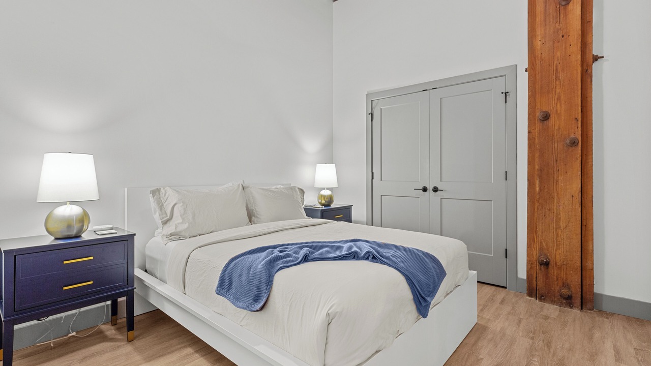 Photo of Bedroom in Downtown St. Louis