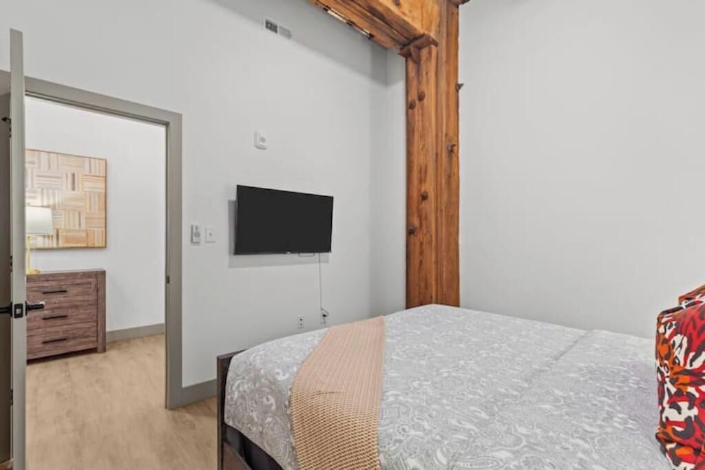 Photo of Bedroom in Downtown St. Louis