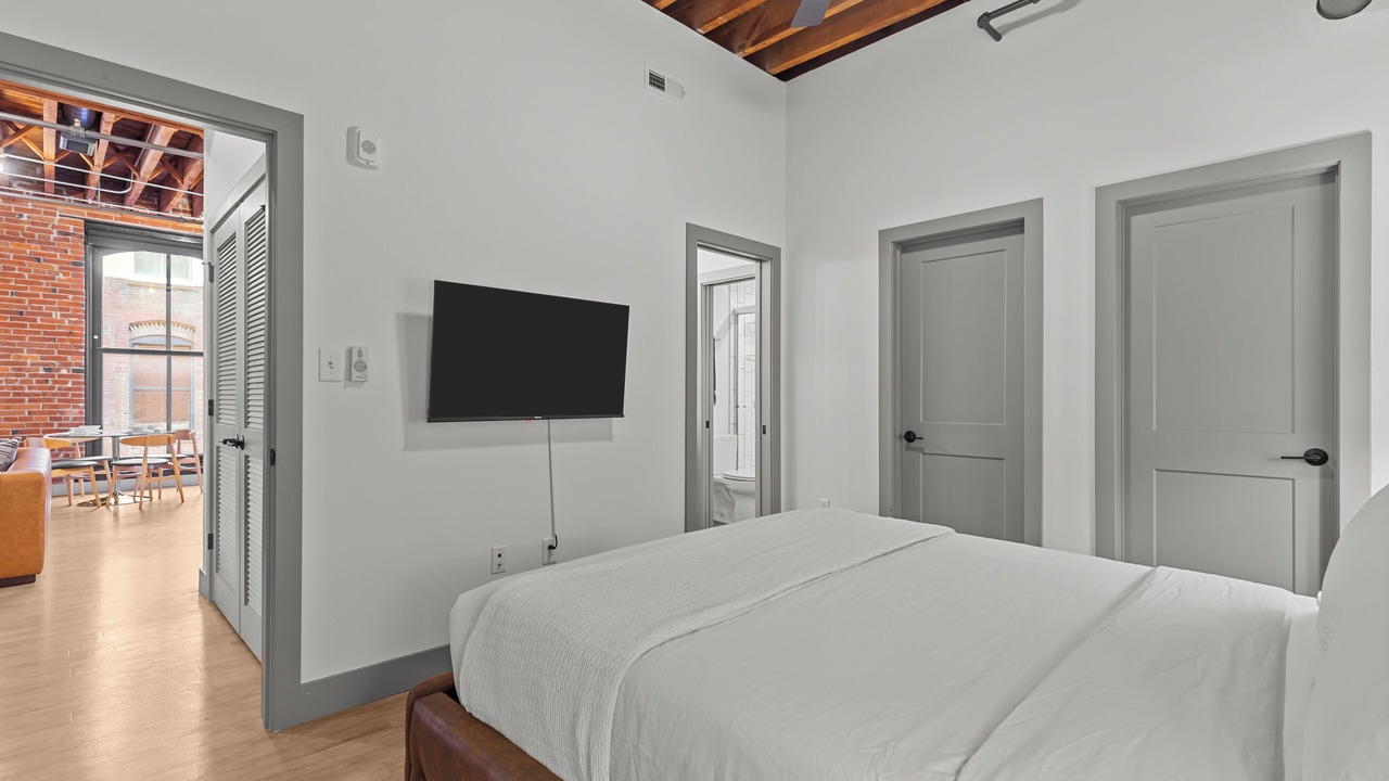 Photo of Bedroom in Downtown St. Louis