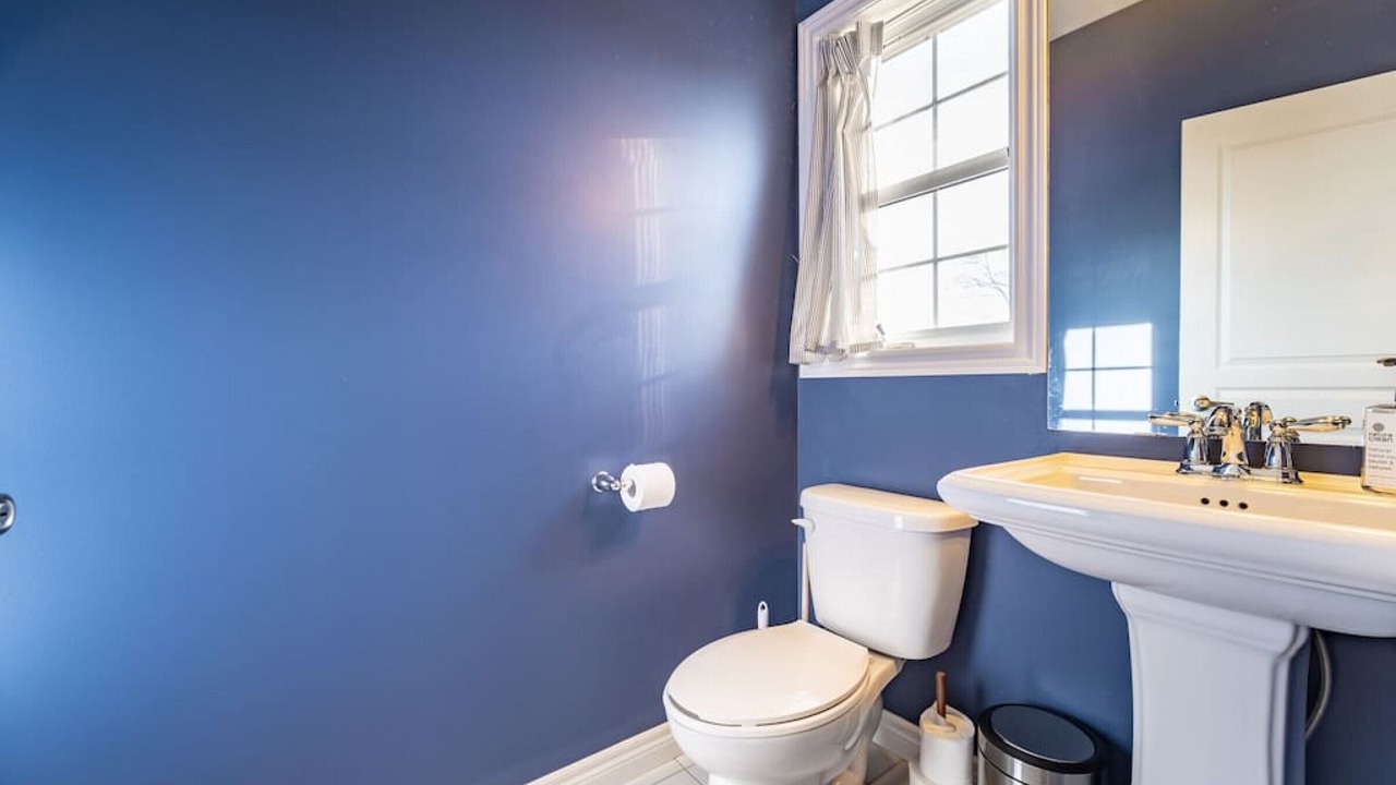 Photo of Bathroom in Mount Hope Huron Park