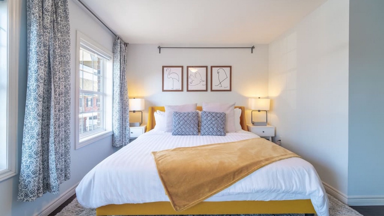 Photo of Bedroom in Mount Hope Huron Park