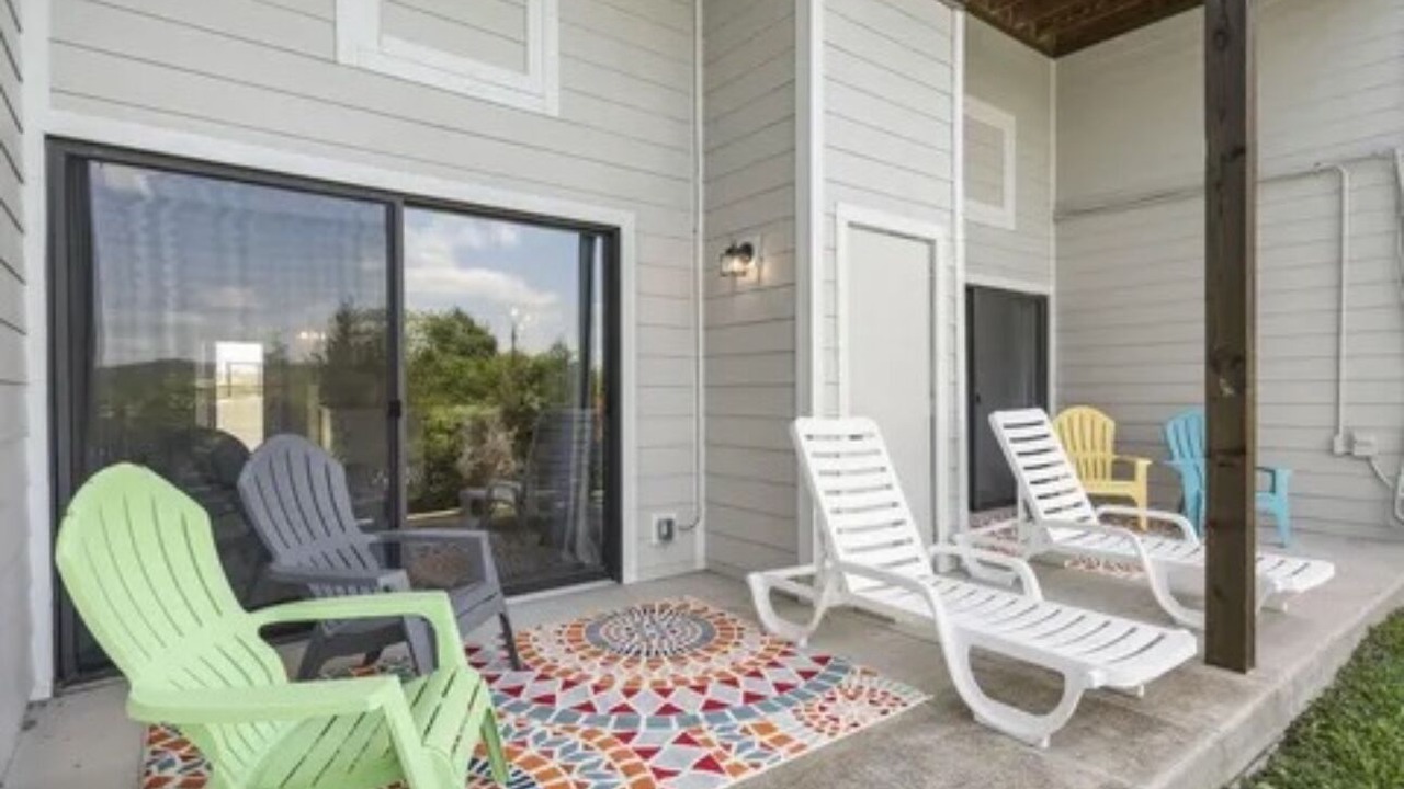 Photo of Patio Balcony in Kimberling City