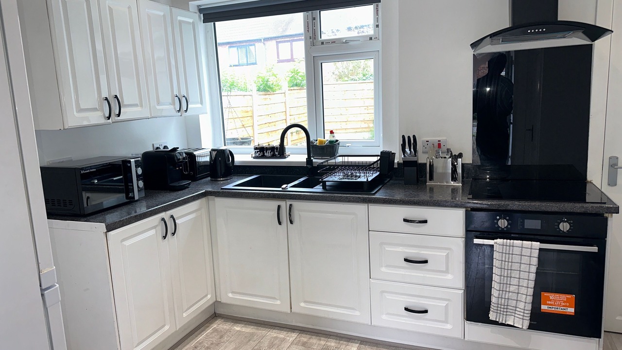 Photo of Kitchen in Broadheath