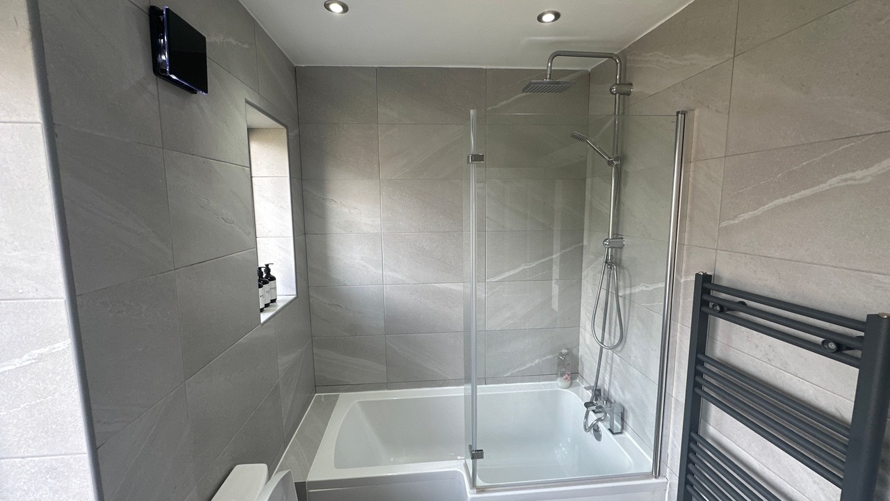 Photo of Bathroom in Broadheath