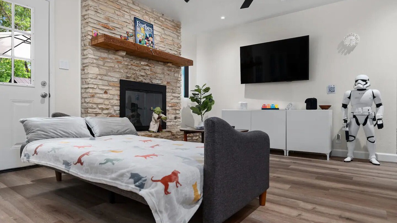 Photo of Bedroom in McNeil