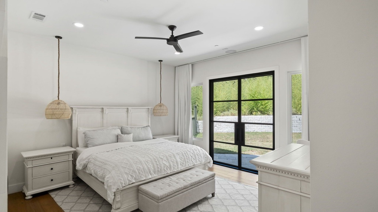 Photo of Bedroom in Dellana Hills