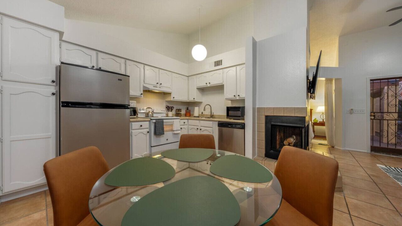 Photo of Bedroom in Menlo Park