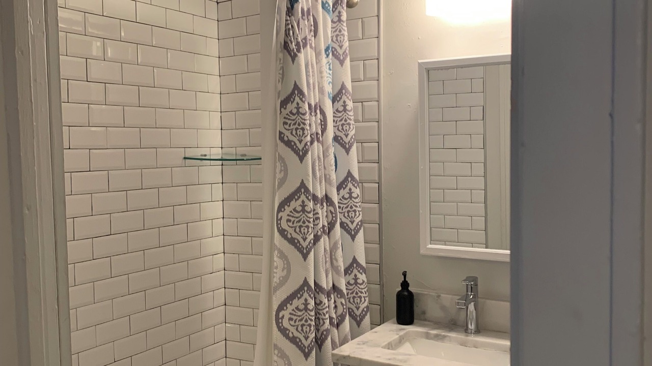 Photo of Bathroom in Central Oklahoma City