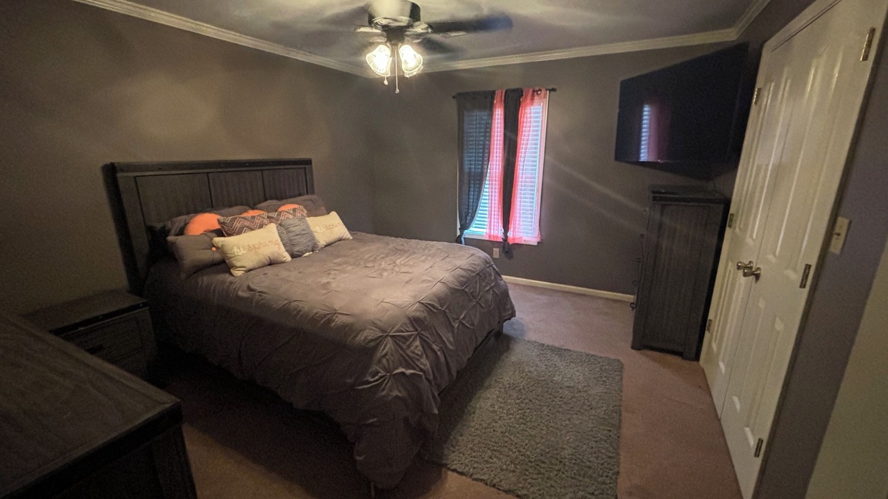 Photo of Bedroom in Blytheville